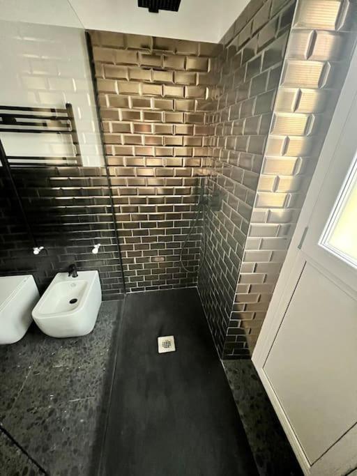 Casa Sassari - Vicino Porta Susa F.S. تورينو المظهر الخارجي الصورة