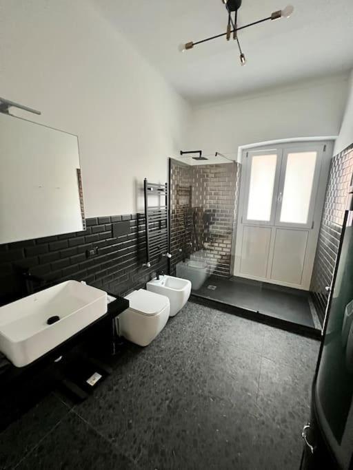 Casa Sassari - Vicino Porta Susa F.S. تورينو المظهر الخارجي الصورة